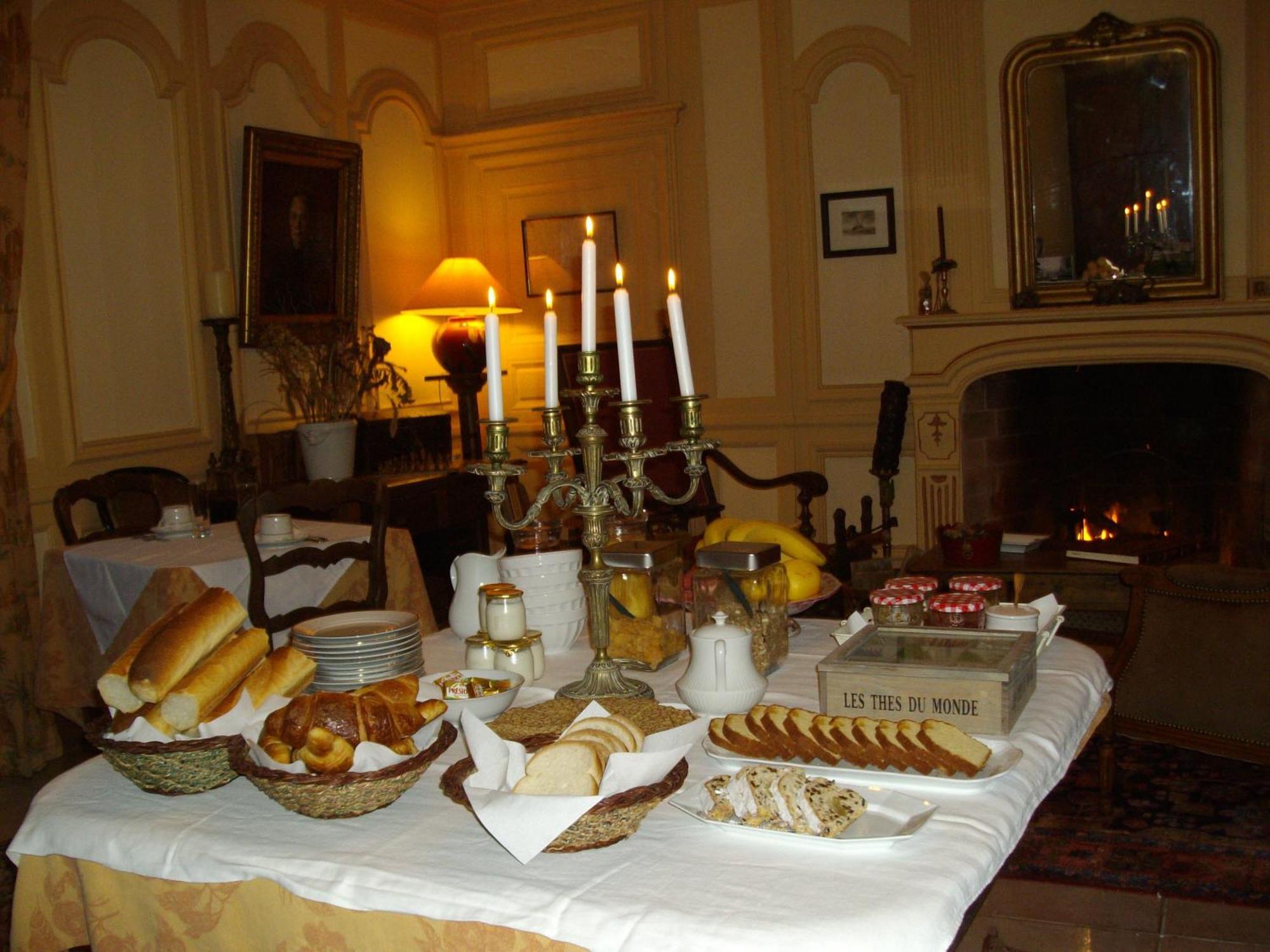 לינה וארוחת בוקר סן מלו Manoir De La Baronnie מראה חיצוני תמונה