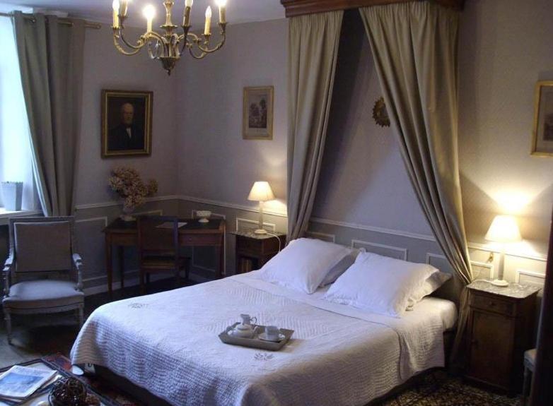 לינה וארוחת בוקר סן מלו Manoir De La Baronnie מראה חיצוני תמונה